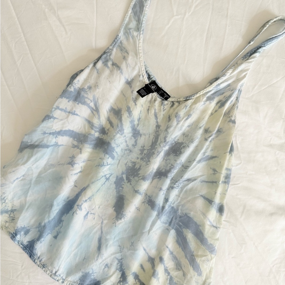 Volcom Blue and White Tie-Dye Sleeveless Tank Top